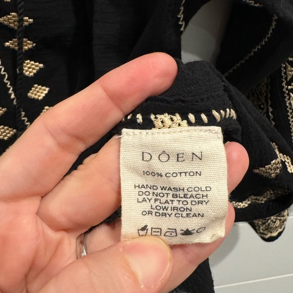 NWT Doen Valadon black embroidered top - Picture 8 of 10